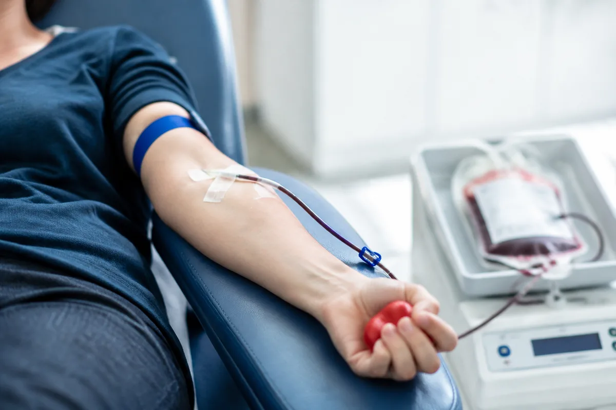 Peut-on faire un don du sang avec un traitement antibiotique